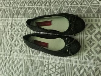 Zapatos negros de nina