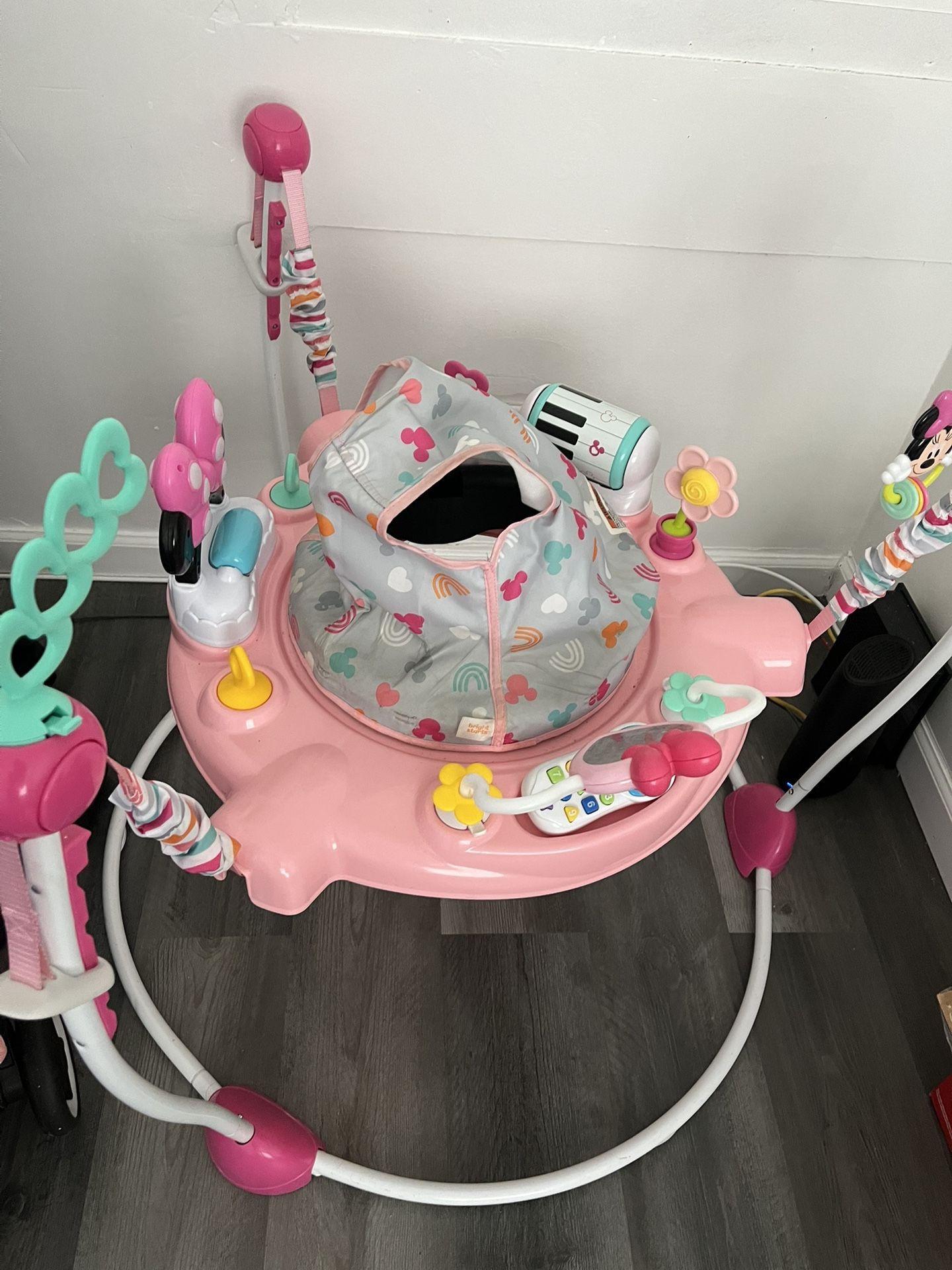 MINNIE MOUSE BOUNCER $30!!!