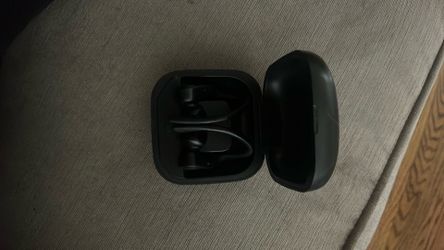 Beats wireless ear buds