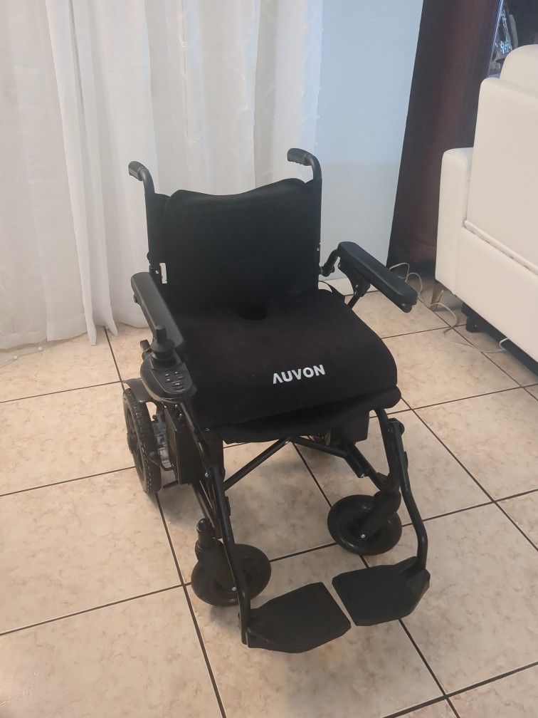 Electric Wheelchair Plus Ramp