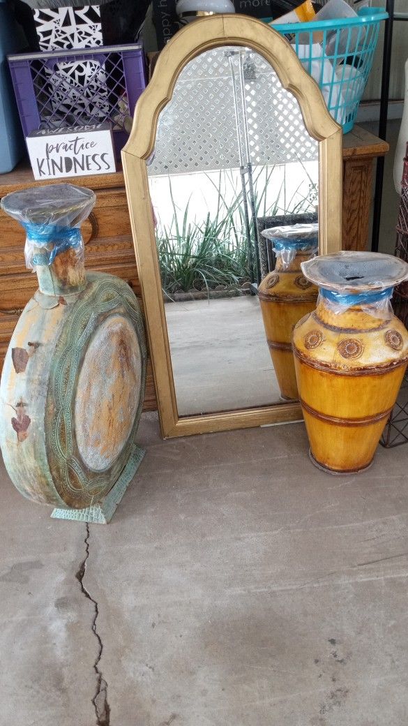 Decorative Items Yard Art