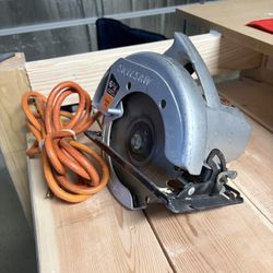 Skilsaw 6.5 Circular Saw