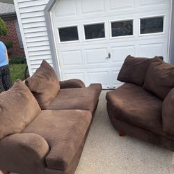 2/3 Of Sectional 