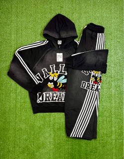 VALLEY DREAMS SETS AVAILABLE SIZE L