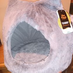 Best Friends By Sheri Cat Hut