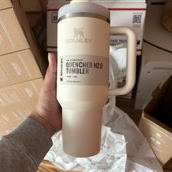 Stanley Tumbler Cream tonal 