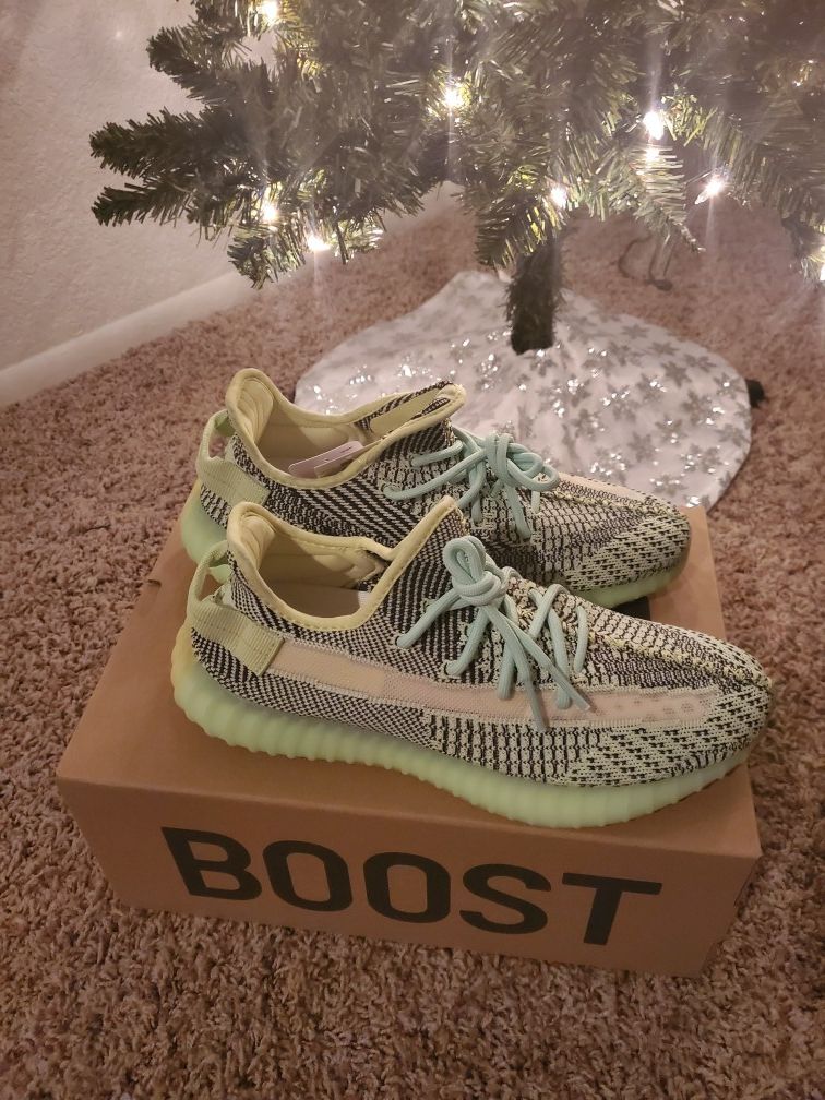 Yeezy Boost V2 350 Yeezreel Size