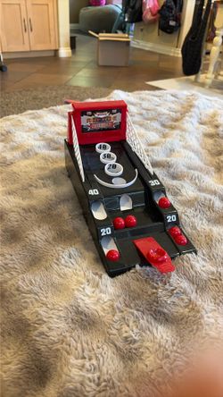Tabletop arcade game