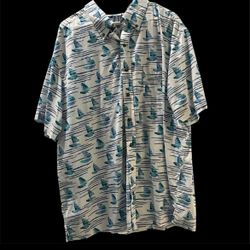 Men’s Button Down Size Large 