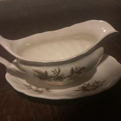 Johnson Brothers Harvest Time Gravy Boat