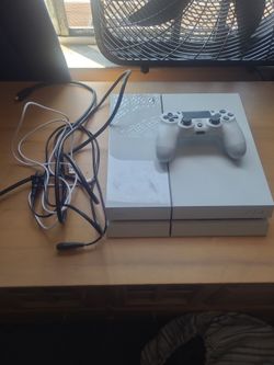 Ps4 with controler