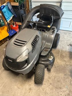 Craftsman LT2000 Riding Lawn Mower