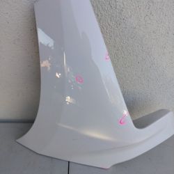 2(contact info removed)-2021  Chevrolet Silverado LH Side Upper Bumper Filler Cover OEM Used 