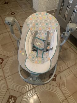 Baby swing