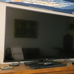 42in LG  UHD 4K SMART TV