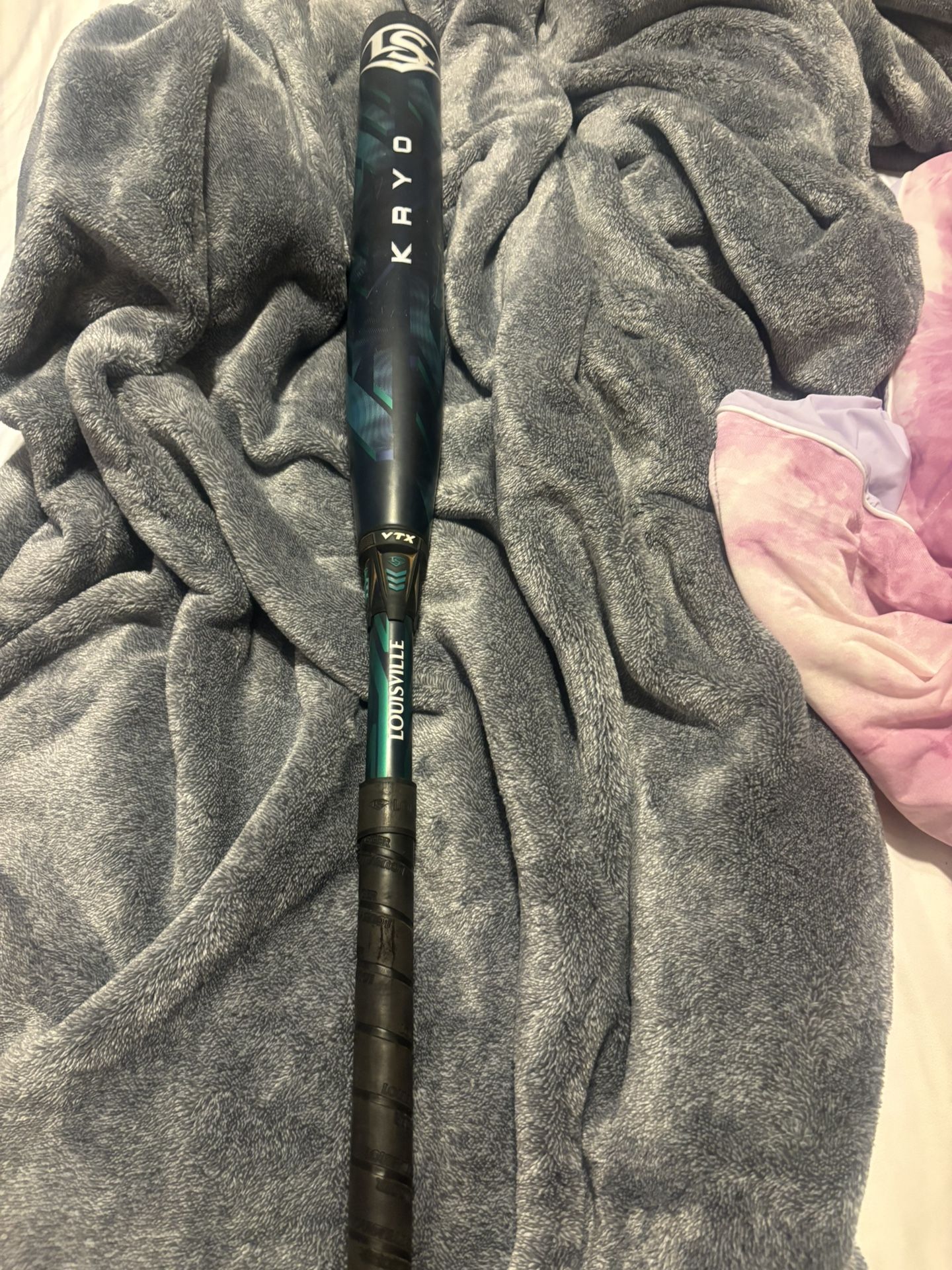 Softball Bat. 33 Drop 10
