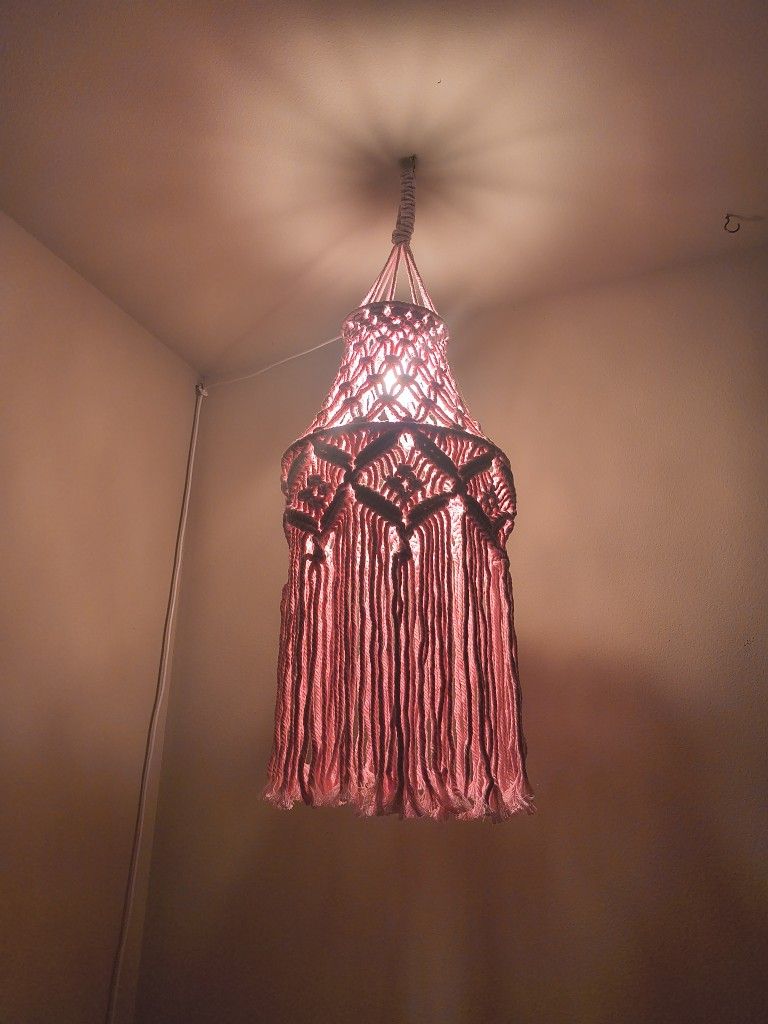 Macrame Pink Lamp