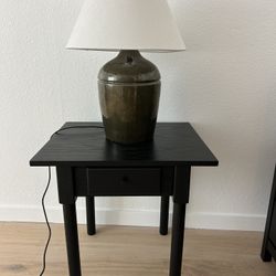Black nightstand (set of 2)