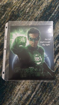 Ryan Reynolds Green Lantern Autograph with COA