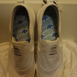 ADIDAS NIZZA SLIDE ONS SIZE 12 DS