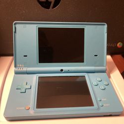 Blue Nintendo DSi DS Lite Blue