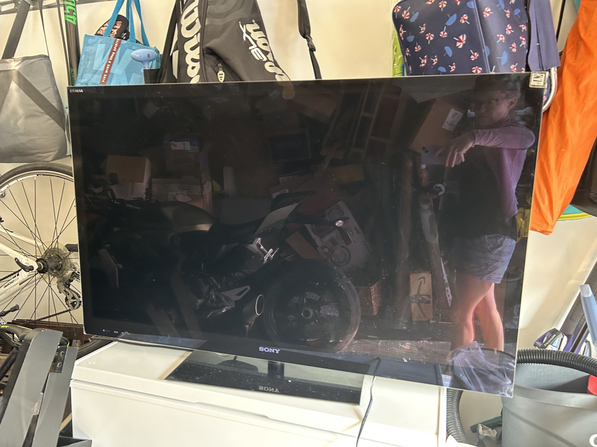 Tv Sony Older Version 50 Inch $75
