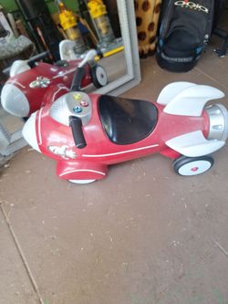 Radio flyer  interactive ride toy