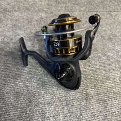 Daiwa BG  4500 New. Fishing Spinning Reel 
