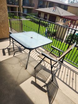 Balcony/Porch/BackYard Table Set With 3 Chairs
