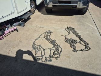 Semi truck  snow chains 1 pair