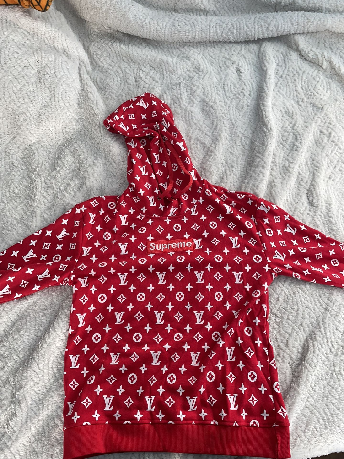 Supreme x LV 