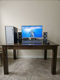 HP Pavilion Desktop TP01 Computer Bundle