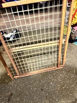 Wooden Frame Wire Mesh Pet Cage Panel
