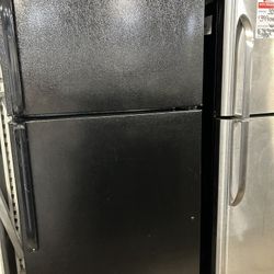 28” Top Freezer Fridge