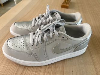 Air Jordan 1 Retro OG Metalic