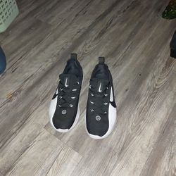 New Nike Shoes Size 8.5 