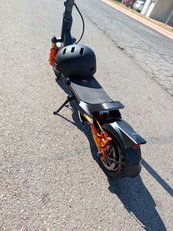 RelayWay R Pro 2WD Electric Scooter
