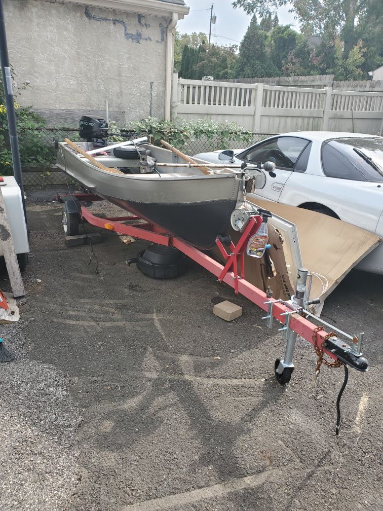 12' Aluminum Boat with Motors and Trailer