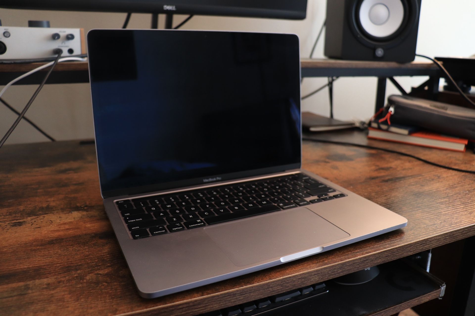 Macbook Pro 2020 13 Inch