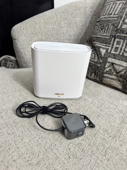 ASUS ZenWiFi XT8 WiFi 6 AX6600 Tri-Band Mesh Router With Power Cord