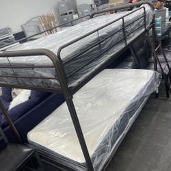 🎆4th Of July Sale 🎆 BUNK BED W/ Mattress 