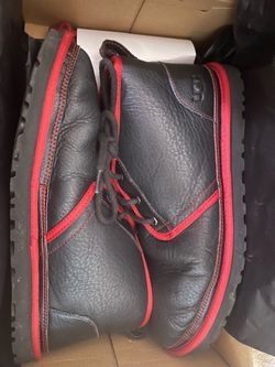 UGG Men’s Show Boots Size 11