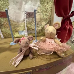 Angelina Ballerina Stage And Angelina Ballerina’s Storybook Cottage Complete With A Couple Of Mice And Flags And Stairs