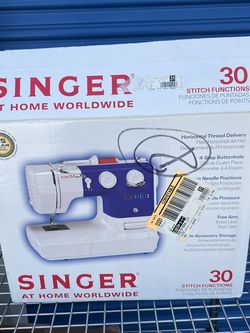 Singer Mechanical Sewing Machine Model 1725 30 Stitch Functions New In Box