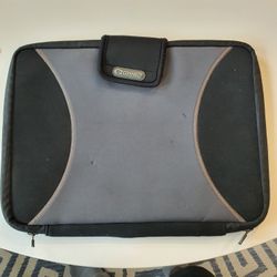 Connect Laptop Sleeve 