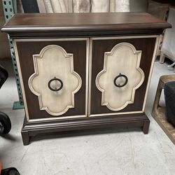 40X 15 Cabinet With Shelves 