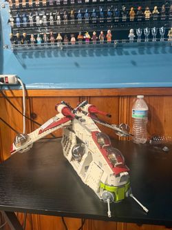 LEGO Star Wars Republic Gunship Built Set