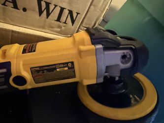DAEWALT BUFFER POLISHER 7–9-12 Amp -Speed Variable