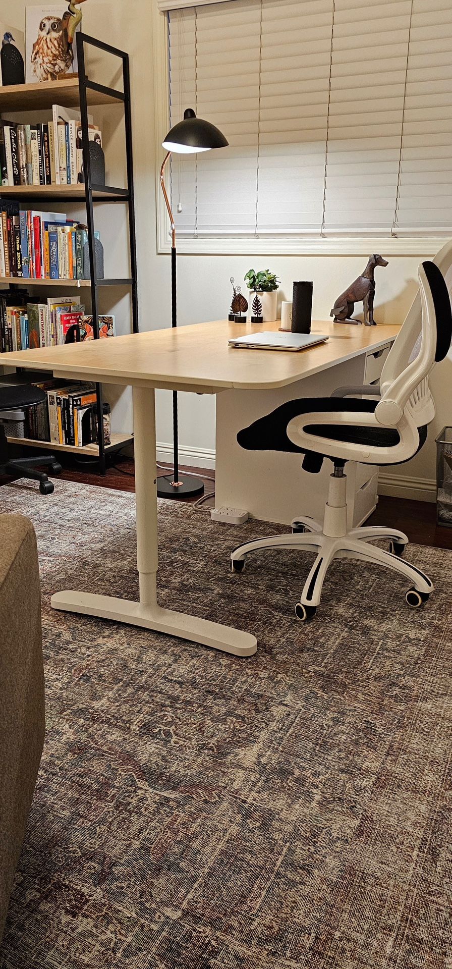 Adjustable Height Desk (31.5" x 63")