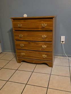 Dresser